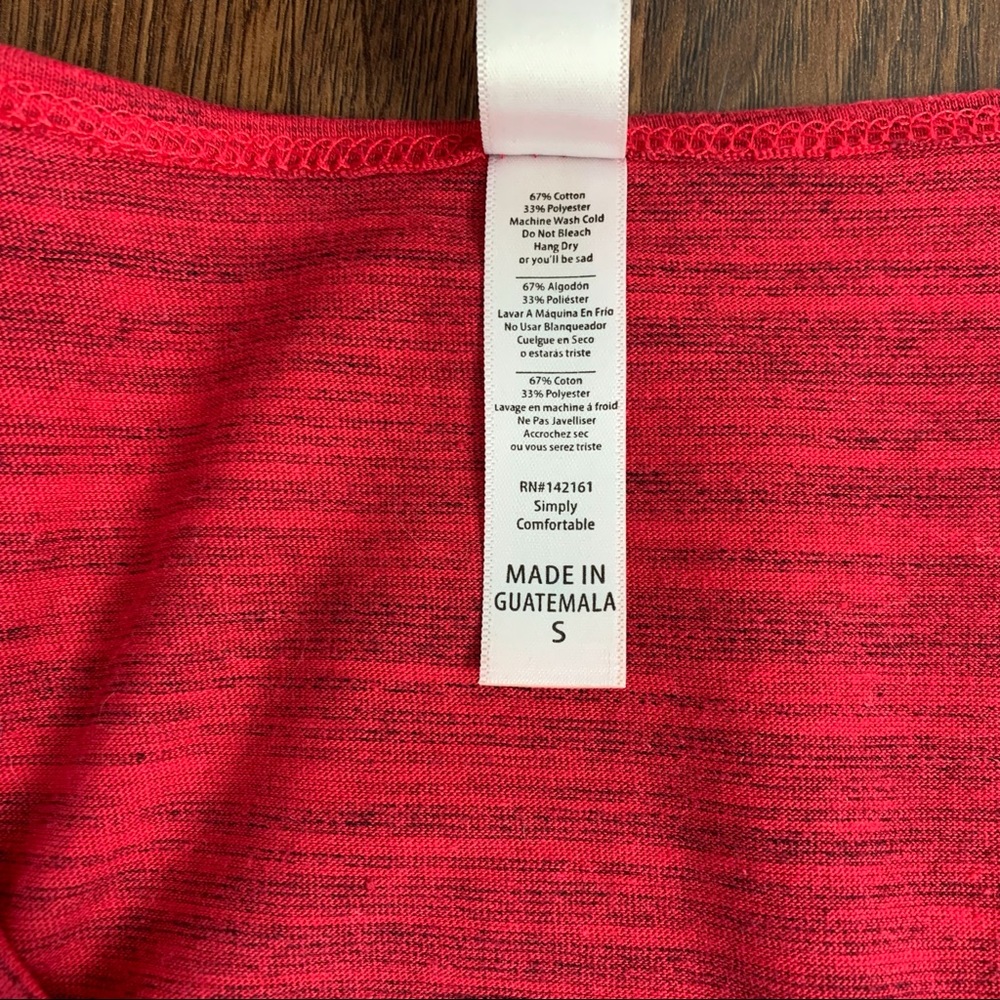 LuLaRoe Classic Tee Red Striped - Picture 5 of 6